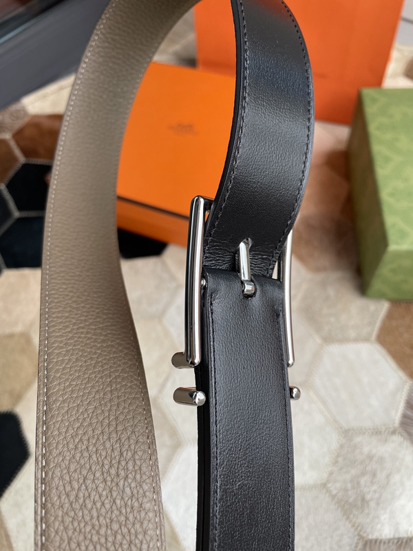 エルメスベルト素材ディテール